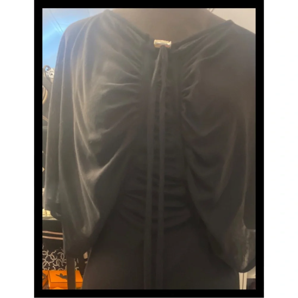 2009 CHANEL Runway Black Batwing Dress - Picture 3 of 13